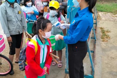 GIÁO VIÊN CÙNG HỌC SINH TRỞ LẠI TRƯỜNG SAU THỜI GIAN HỌC TRỰC TUYẾN